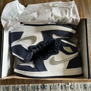 Jordan 1 midnight navy